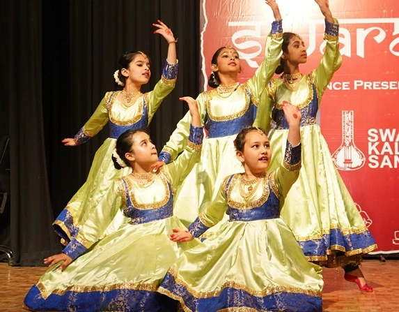 Kids Kathak Showcase – junior dance students at Swar Kala Sangam Gurgaon